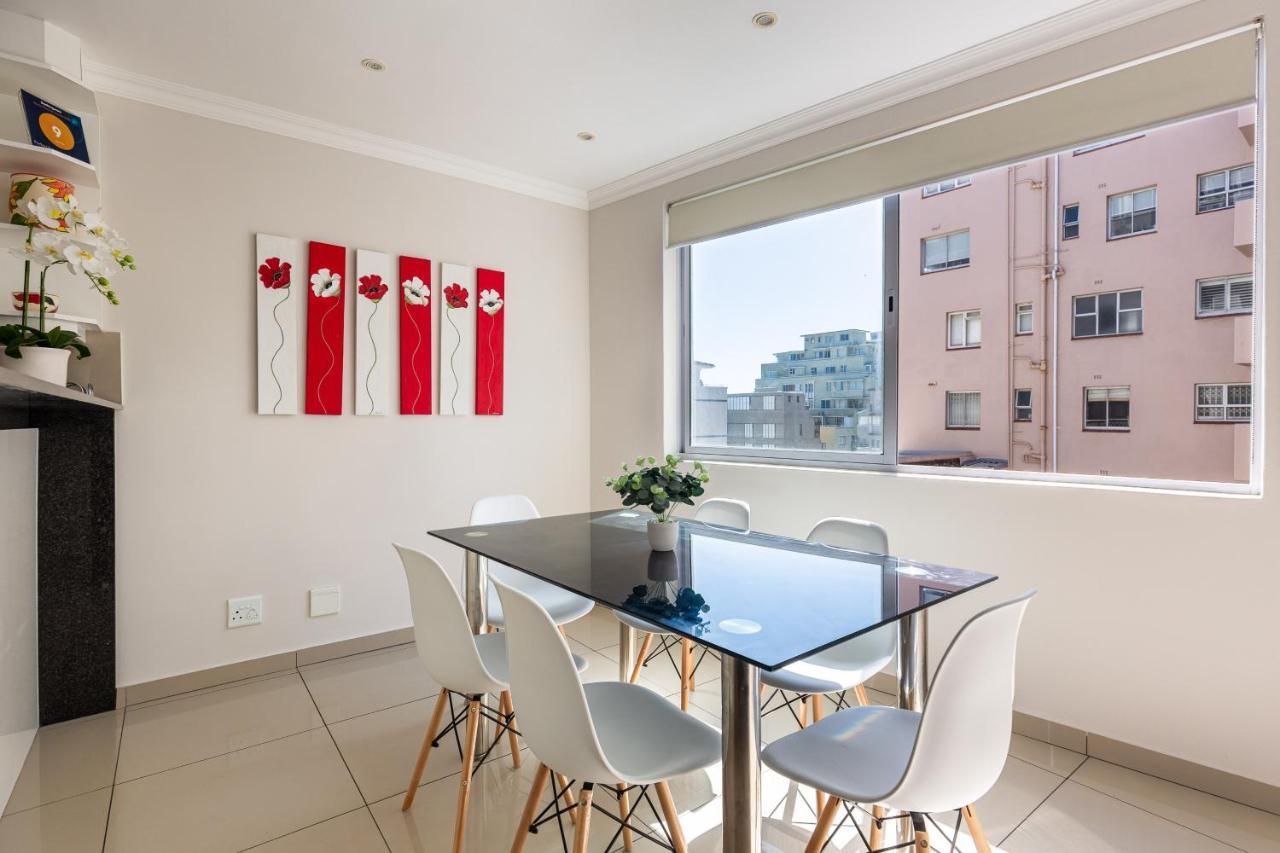 Perfect Beachfront Apartments 케이프타운 외부 사진